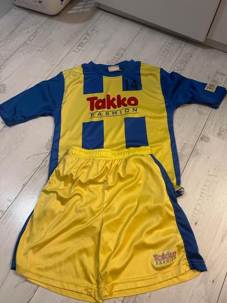 Dres tako, takko,140