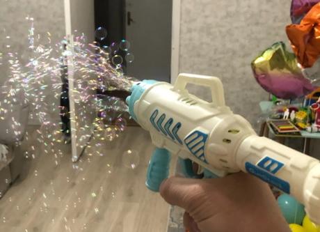 Bublifuk pištoľ na batérie,
