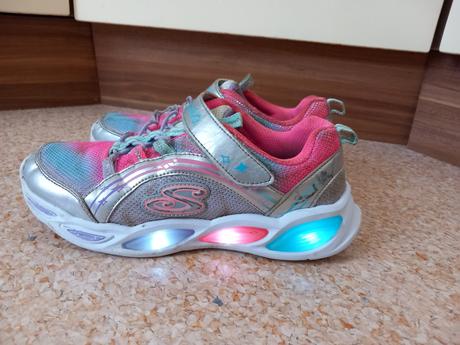 Tenisky schekers v.35, 35