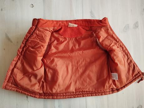 Teplá vesta, impidimpi,86