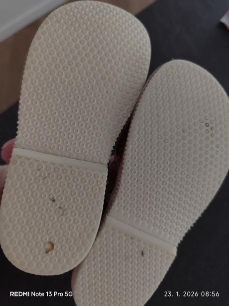 Manik papuče ako nové, manik,28
