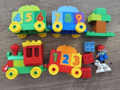 Lego duplo vlak s cislami,