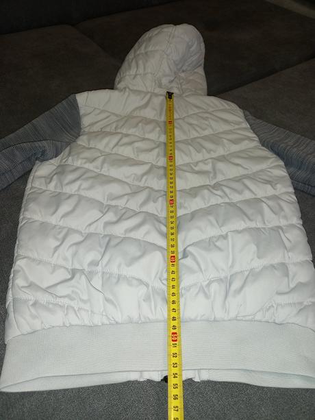 Prechodná bunda, chapter young,146