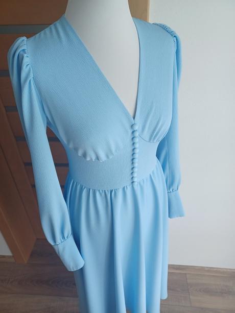 Nádherné retro spoločenské šaty, 38