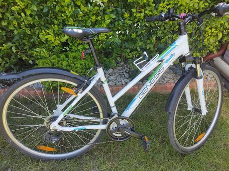 Ponúkam dámsky krosový bicykel, 28