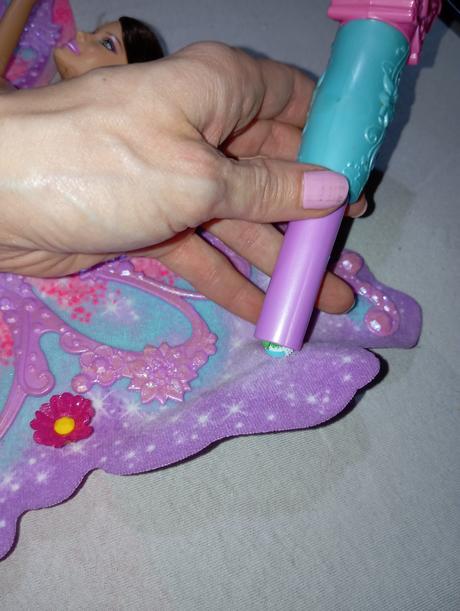 Barbie motýľ flower 'n flutter fairy teresa 2011,