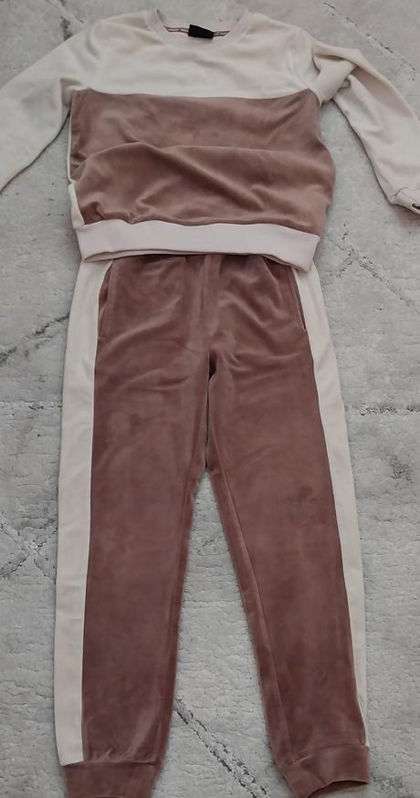 Teplakova súprava, 134