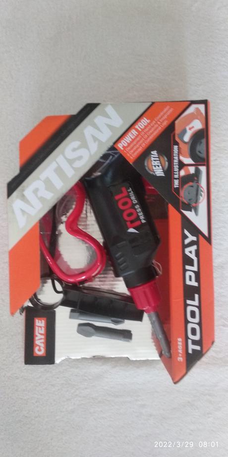 Hračka vŕtačka s príšlušenstvom,