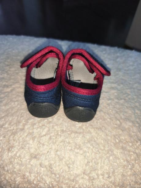 Papučky č.23, 23
