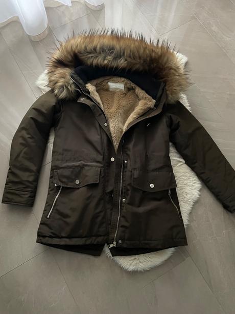 Zimna bunda zara, zara,xs