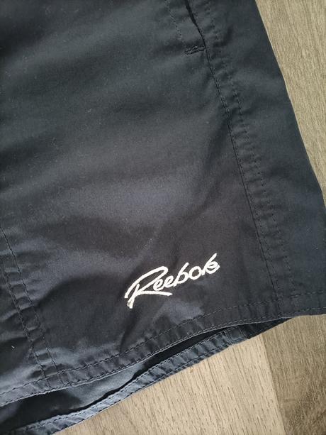 Kraťasy, reebok,36
