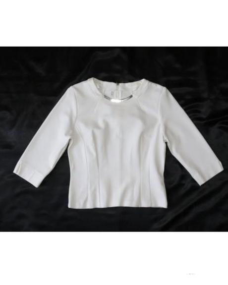 Biely top, s
