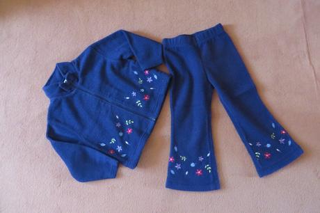 Teplý komplet pre dievčatko - veľ. 98, items,98