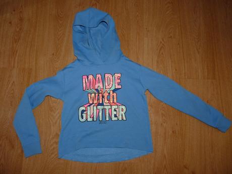 Glitrový nadpis, 152