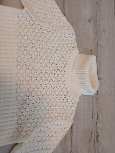 Pulover biely iba vyskúšaný, 40