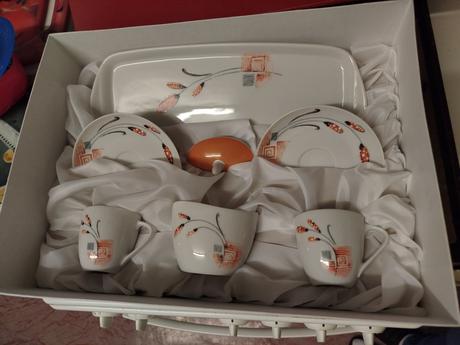 Nová súprava karlovarského porcelánu,