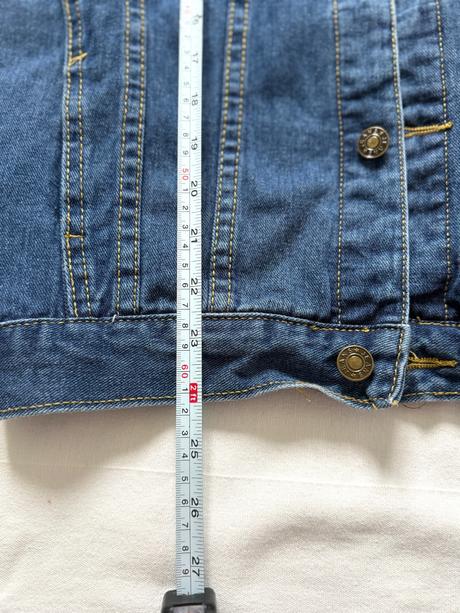 Klasická rifľová bunda s modrý denim, s