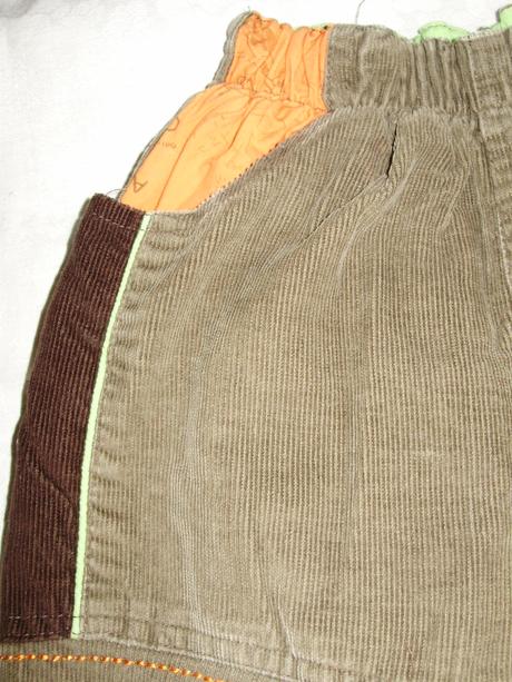 Menšestrové nohavice, 98