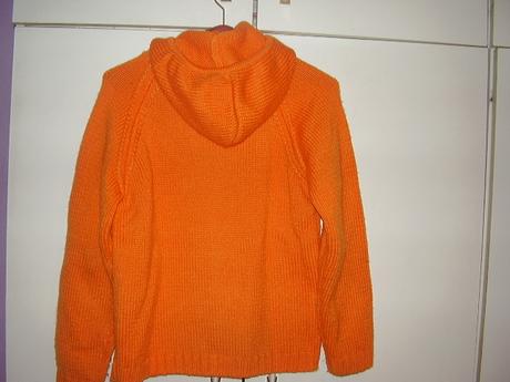 Sveter s kapucňou, s