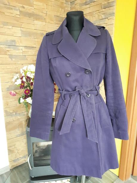 Fialový trenchcoat/trenčkot, 34