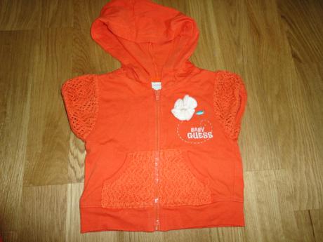 Suknicka, tielko a mikinka, guess,86