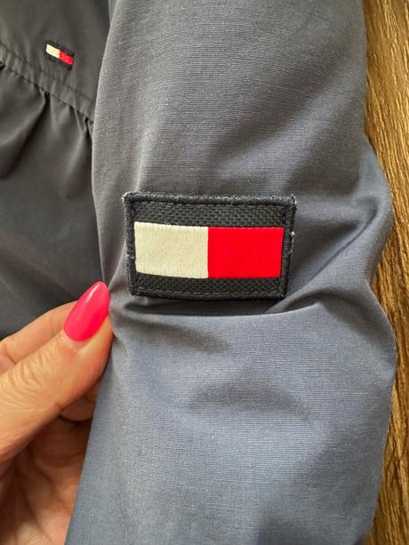 Zimna tepla bunda th, 140, sdopor. postou, tommy hilfiger,140