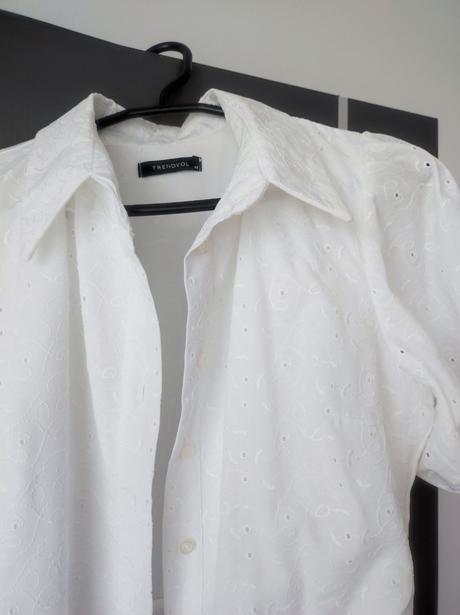 Krásne madeirové šaty, 40