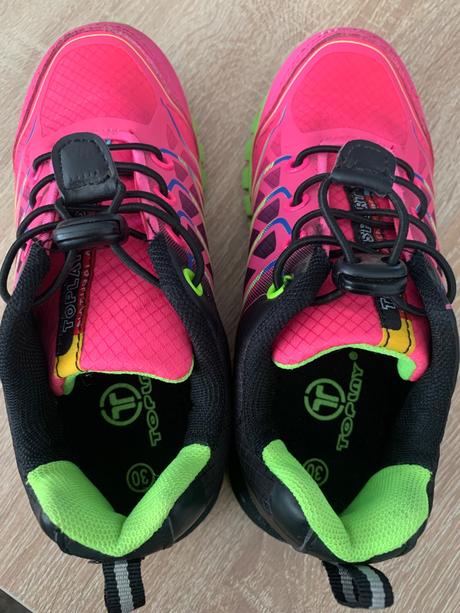 Turistické topanky, 30