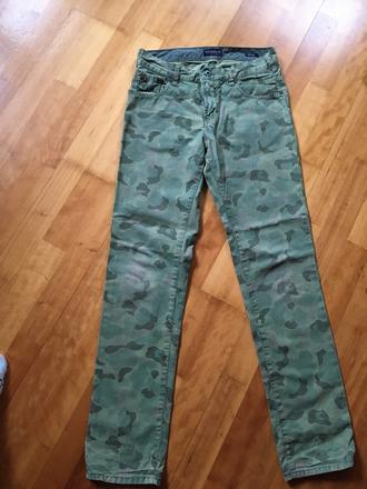 Dámske dievčenské maskačové rifle, 164