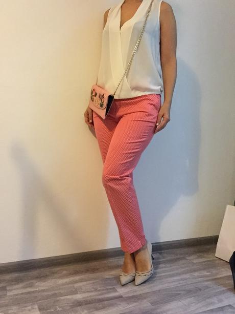 Guess by marciano bluzka+ kozmetika zadarmo, guess,s