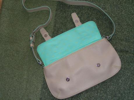 Kabelka mango, mango