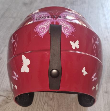 Lyžiarska prilba, s