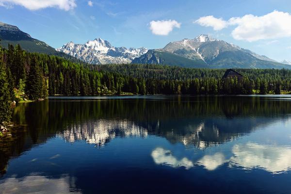 Februárové akcie na letné pobyty 4 noci za cenu 3 a s platbou na tretinky