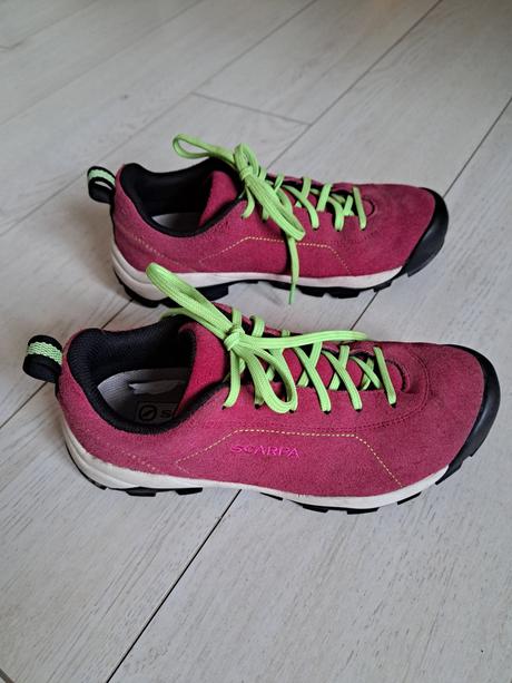 Trekove topanky scarpa, 35