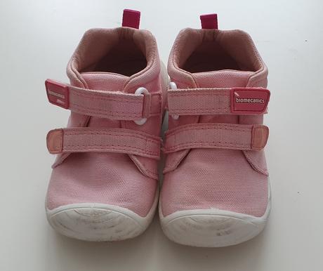 Dievčenské tenisky biomecanics, 21