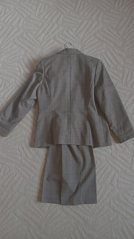 Dámsky oblek wob, m