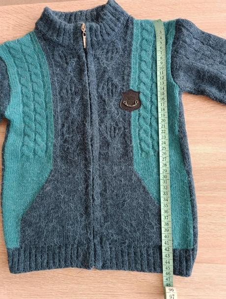 Sveter, 122
