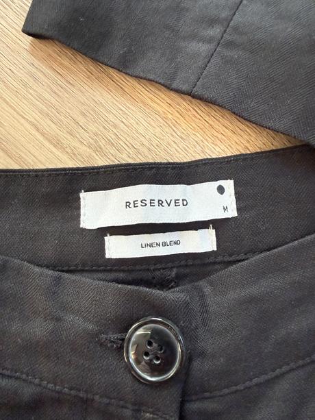 Nohavicovy kostym, reserved,m