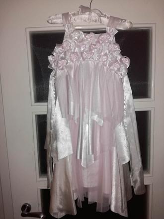 Prekrasne luxusne šatočky biscotti,