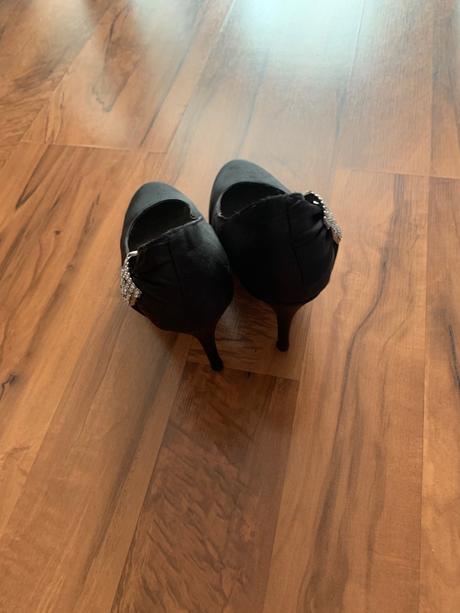 Vysoké lodičky, 39