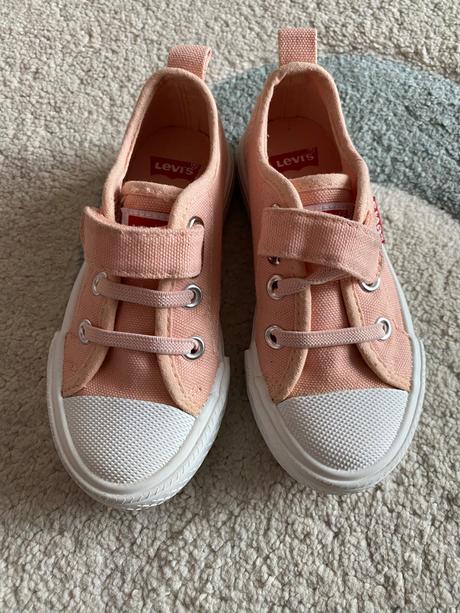 Pohodlné značkové platenky, levis,26