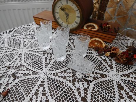 Brúsené sklo poldecáky 6 kusov, 