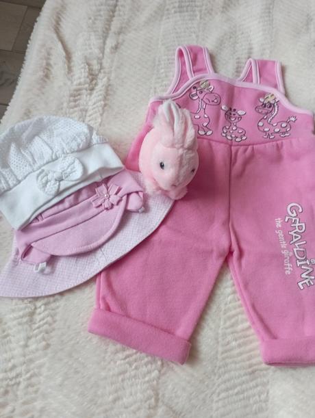 Balík oblecenia pre dievcatko, 68–80