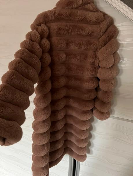 Luxusný dámsky kozuch, l