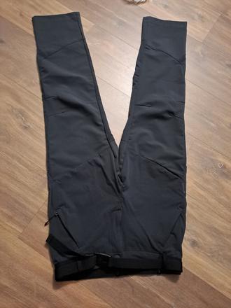 Chlapcenske turisticke nohavice, 146