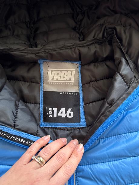 Zimna bunda, reserved,146