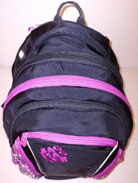 Pekný školský batoh + vrecúška, 