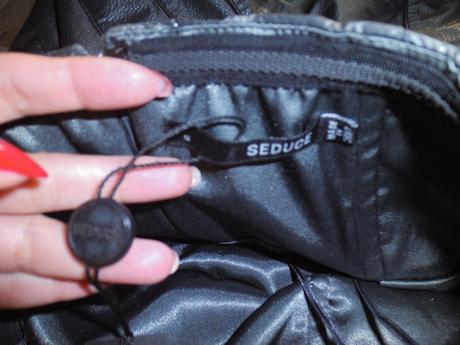 Krasne saty s visackou, nove, m