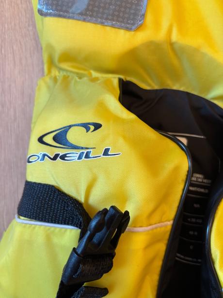 Vesta na plavanie do vody, 