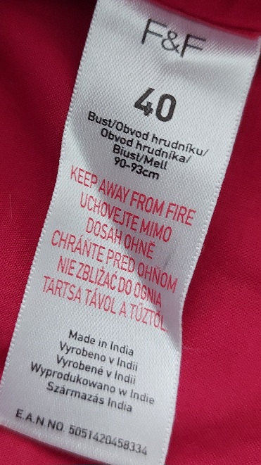 Červená vyšívaná blúzka, f&f,40